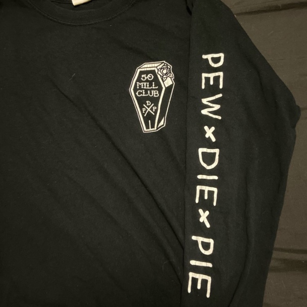 💞PEWDIEPIE LIMITED EDITION 50 MIL MERCH.💞